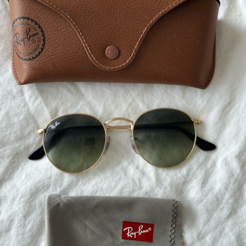 Ray-Ban Gold Frame Sunglasses with Dark Lenses